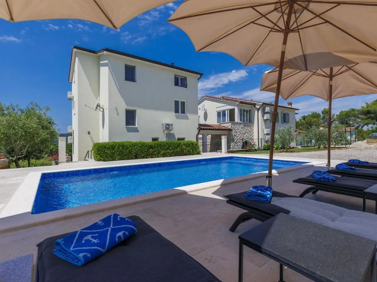 Holiday Home Villa Camellia By Interhome Trget